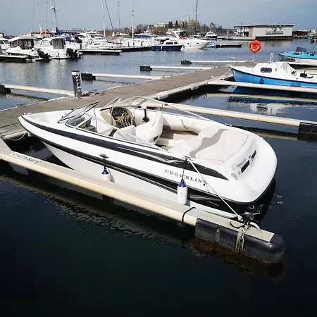 بيت ضيافة Black Sea Pearl 4*