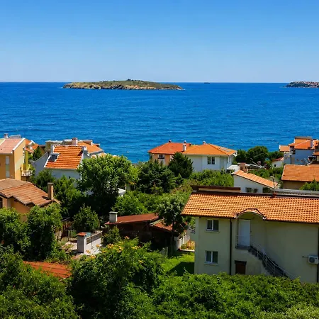 Pensionat Black Sea Pearl 4*