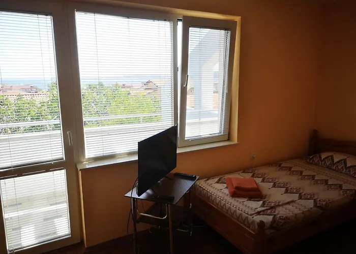 招待所 Black Sea Pearl 切尔诺莫雷茨