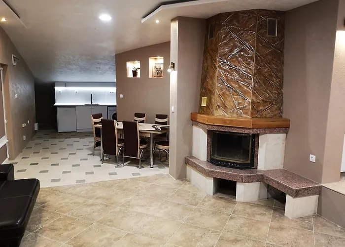 Black Sea Pearl 切尔诺莫雷茨